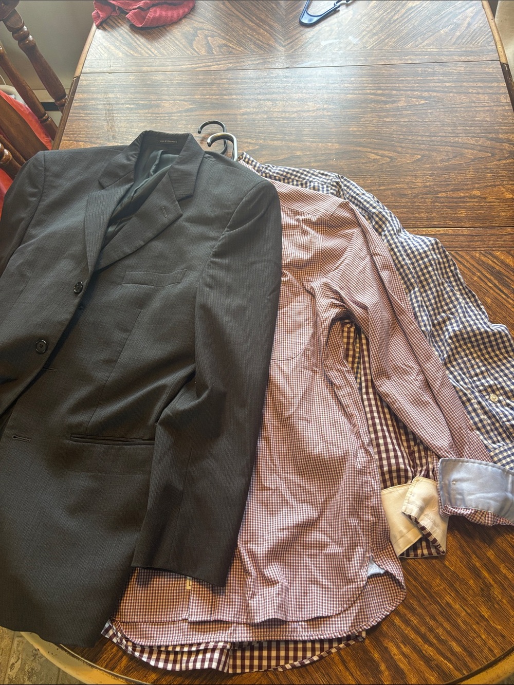 Alfani Black Pinstripe Sport Coat and 3 brand name medium shirtsin new condition